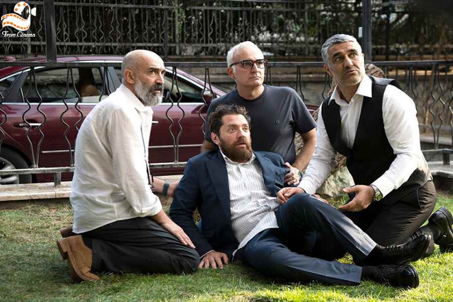 نقد فیلم صبحانه با زرافهها؛ طنزی ابزورد با طعم فلسفه و جنون 21 نقد و بررسی فیلم صبحانه با زرافه ها