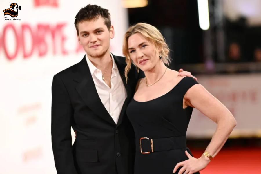 کیت وینسلت در کنار پسرش